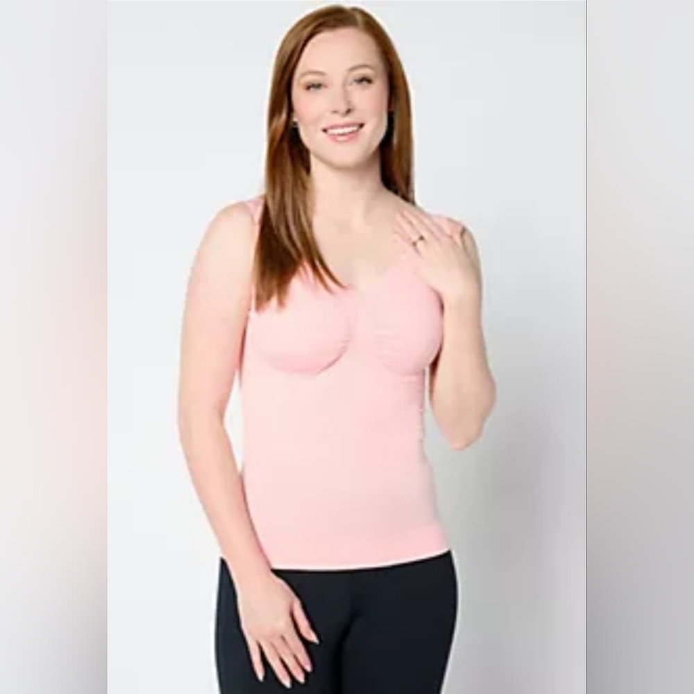 NWOT Anybody Intimates CupLift Comfort Tank With Built In Removable Bra Pads
